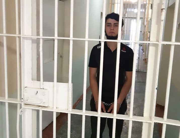 За демонстрацию половых органов задержанному мужчине дали всего 15 суток. Коротко о самом главном за сегодня
