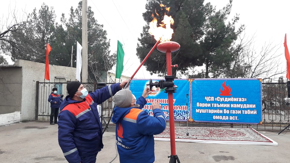 Аз 200 млн сомонӣ қарзи андози Хатлон то омадани дубораи гази Ӯзбекистон ба Суғд