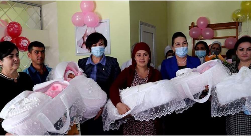 Панҷгоникҳоро аз таваллудхонаи Душанбе ҷавоб доданд. Муҳимтарин хабарҳои рӯз