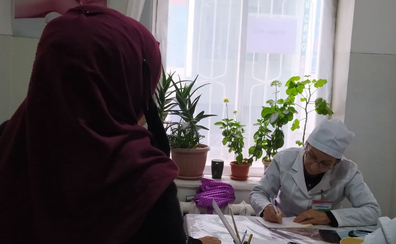 «Деньги есть, обращаются хорошо…» Как афганские беженцы лечились во время пандемии коронавируса