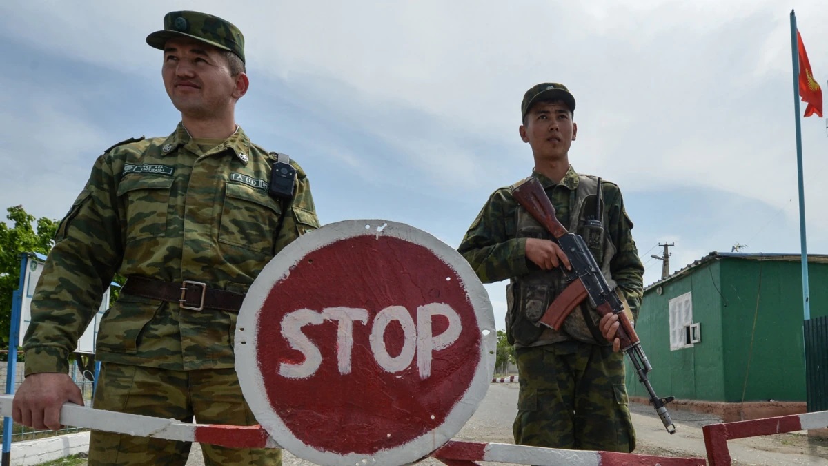 Тоҷикистону Қирғизистон масъалаҳои марзиро бе дахолати шахси сеюм ҳал мекунанд