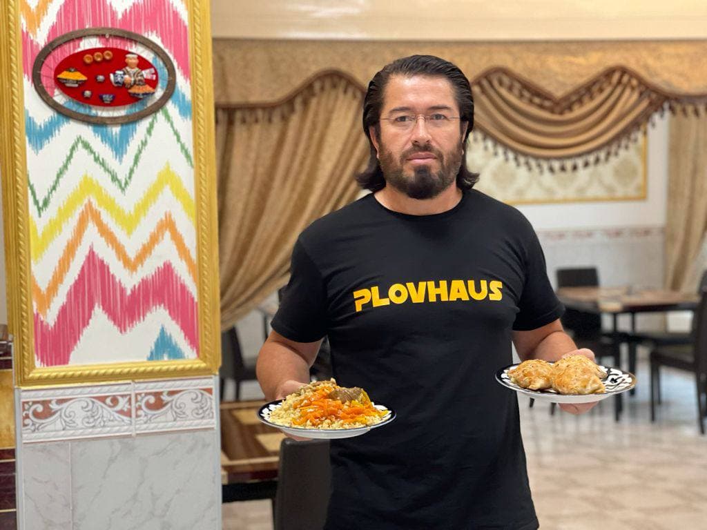Plovhaus в центре Вены. Как таджикистанец радует австрийцев национальными блюдами