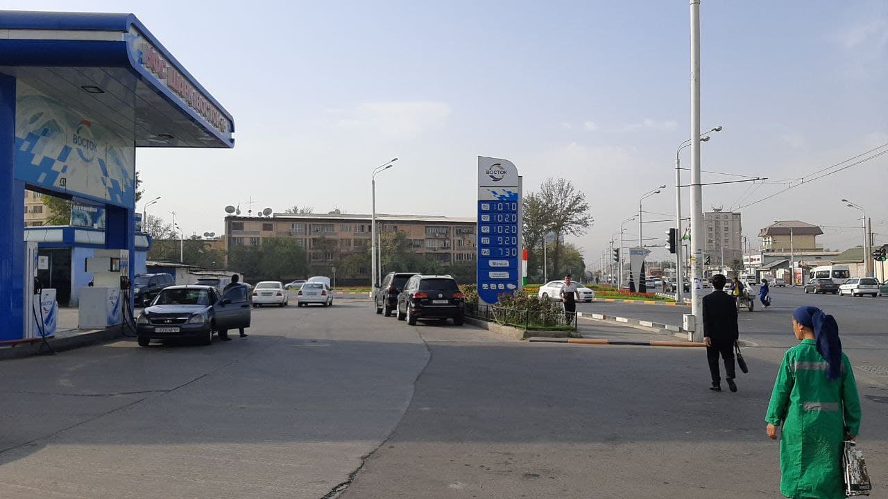 Нархи гази моеъ дар Тоҷикистон арзонтар шуд.
