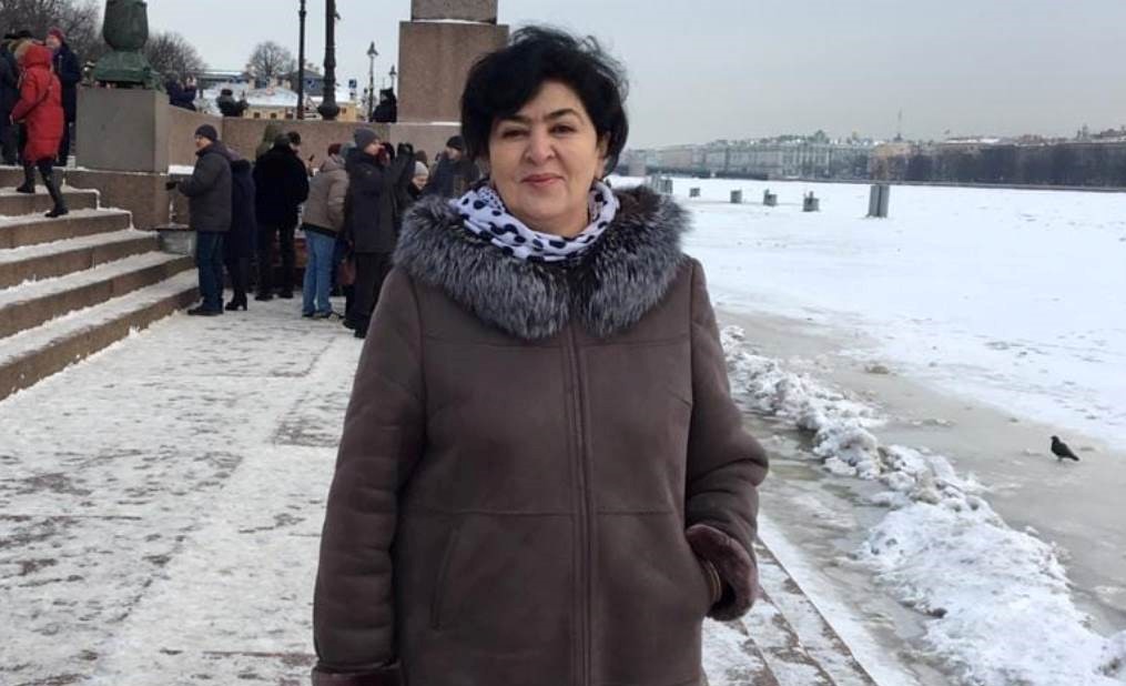 «В нашей семье трое врачей. Люди верят нам». Как уроженка Таджикистана получила орден от Путина