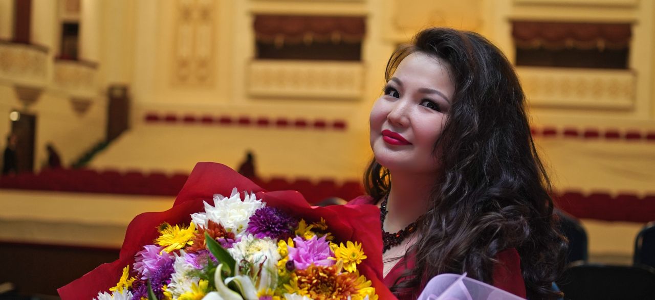 Как российская певица Маргарита Мартынова попала на таджикскую сцену