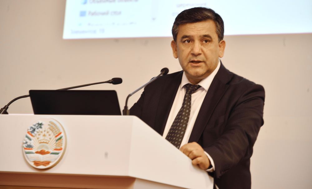 Сироҷиддин Икромӣ: "Амонатбонк монополия накардааст"