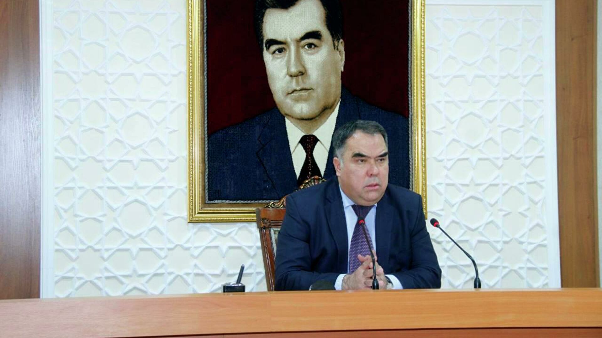Аломатгузорӣ дар марз бо Қирғизистон оғоз мешавад. Аҳмадзода: “Ҳар ваҷаби заминамонро ҳифз мекунем”