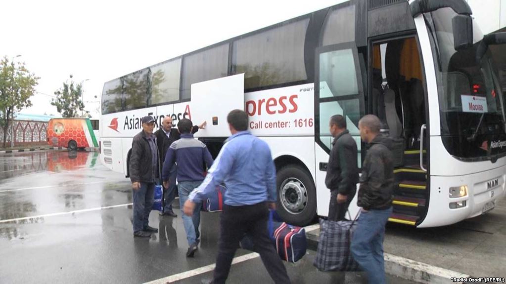 “Asian Express” хатсайрҳоро аз Тоҷикистон ба Русия тавассути автобус, барқарор мекунад