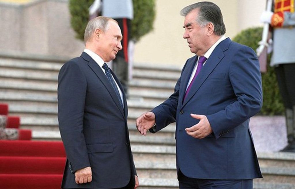 Путин барои чӣ ба Душанбе омад ва бо кӣ мулоқот мекунад?