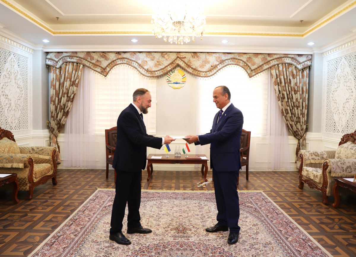 Киев дар Тоҷикистон сафири нав таъин кард