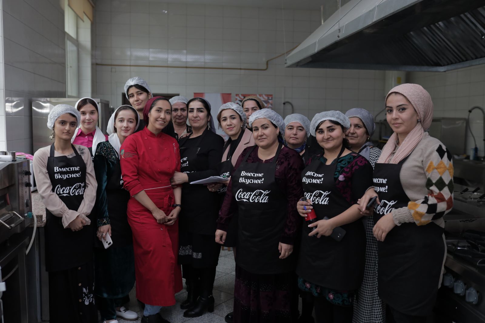 Как Coca-Cola будет помогать таджикским домохозяйкам зарабатывать через стартап Coozin