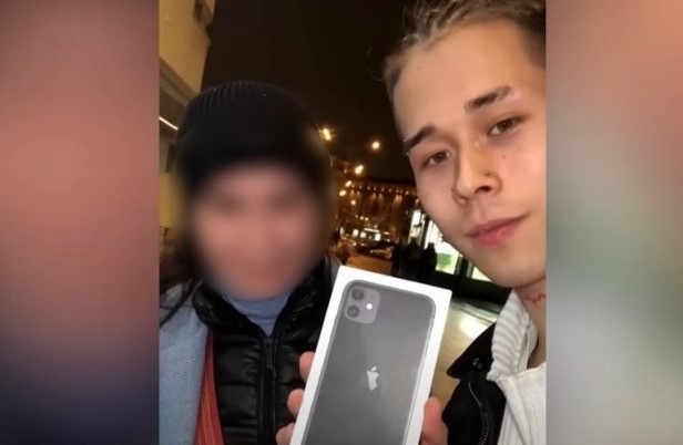 Блогери рус аз тоҷикон узр пурсид