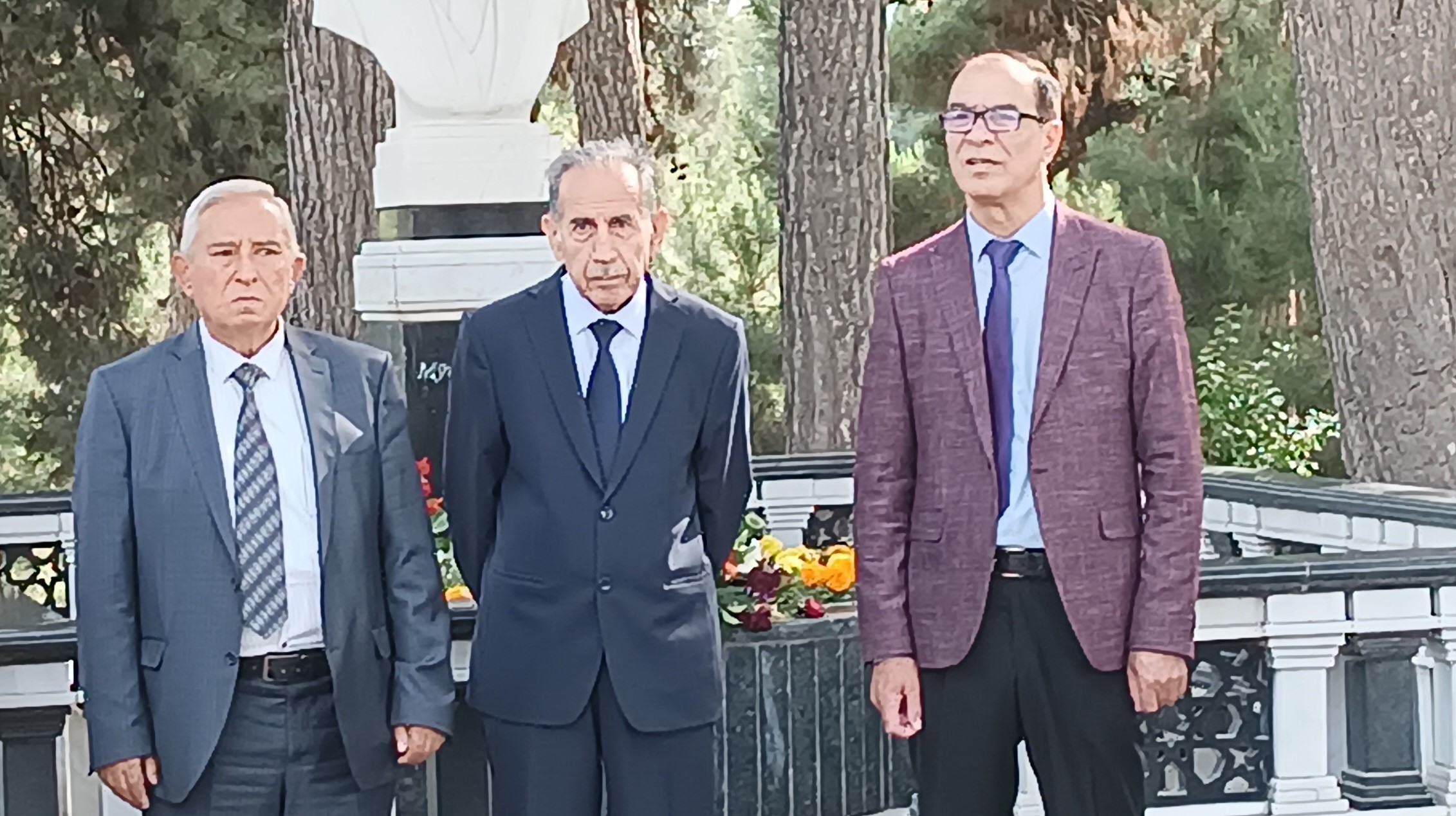 Устодони факултети филология
