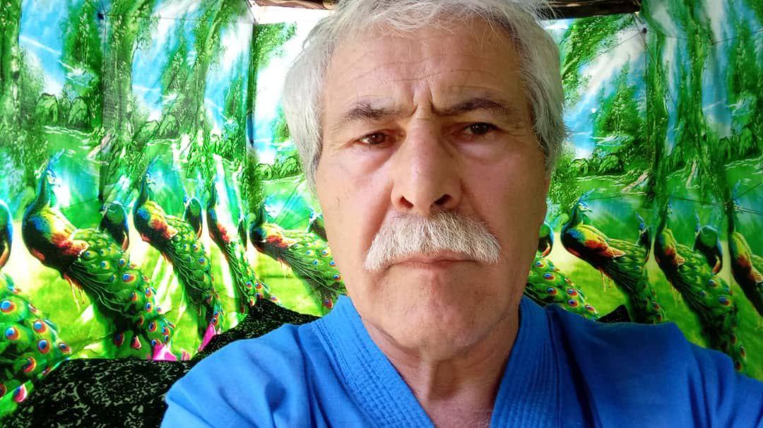 Таваккал Муллоджонов, хозяин бесплатного хостела в Таджикистане