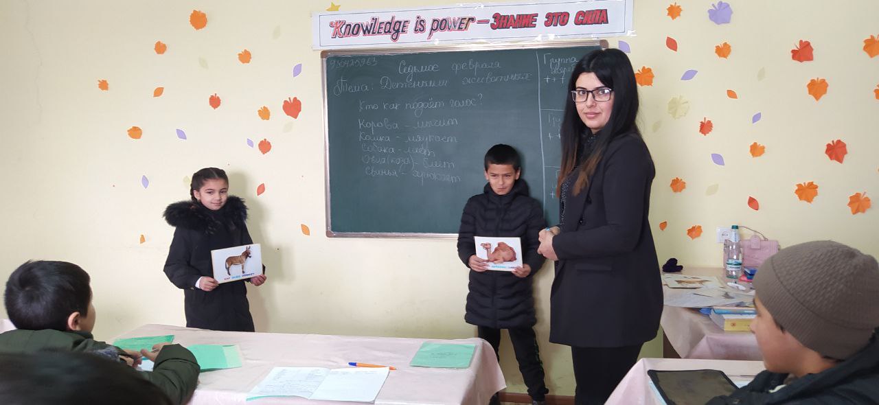 Муҳаббат Абдулҳаева, тарҷумон ва муаллими забони русӣ