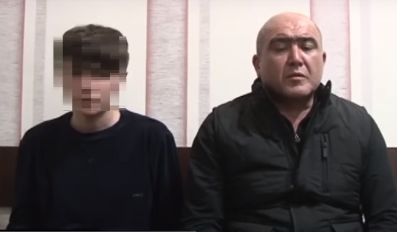 Ронандаи ноболиғ ва падараш