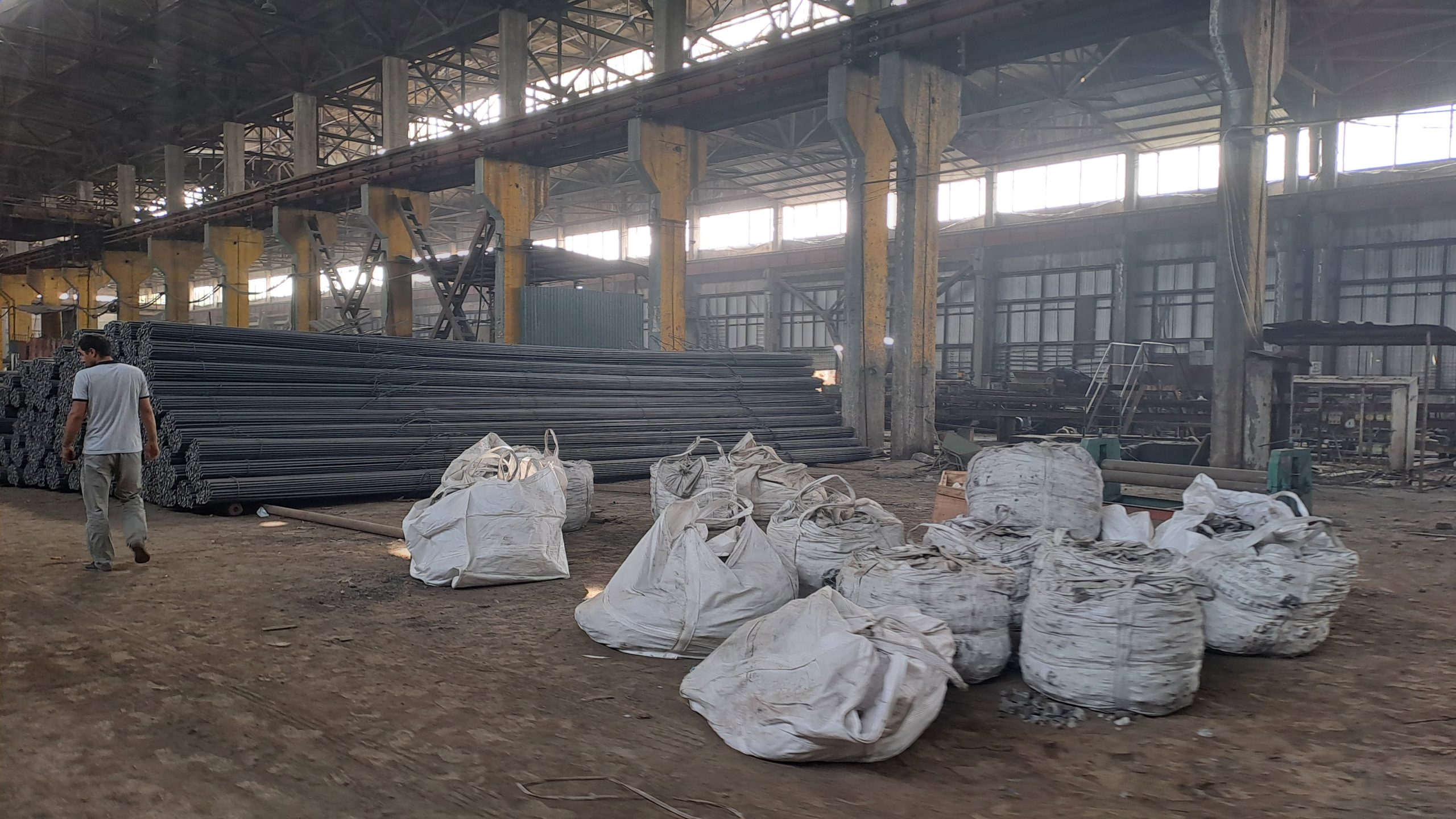 Умри дубораи оҳанпораҳо. Дар Душанбе аз онҳо чӣ истеҳсол мекунанд