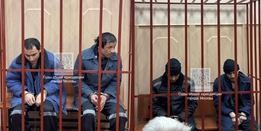 Муҳлати ҳабси чор гумонбари асосии амали террористӣ ба “Крокус” боз дароз карда шуд